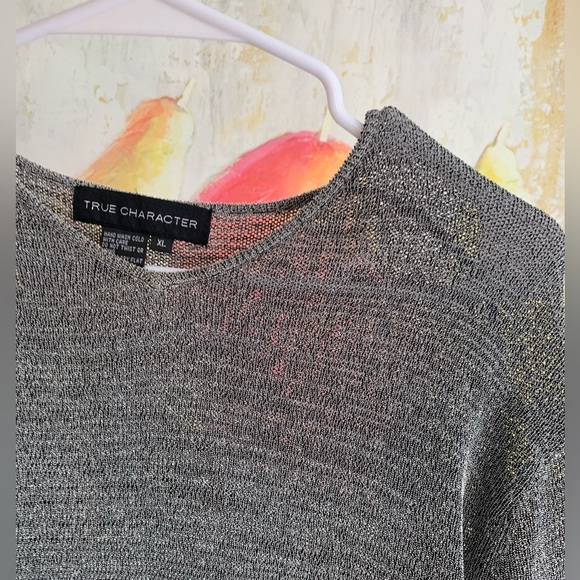 Shimmer silver sweater - Picture 11 of 11